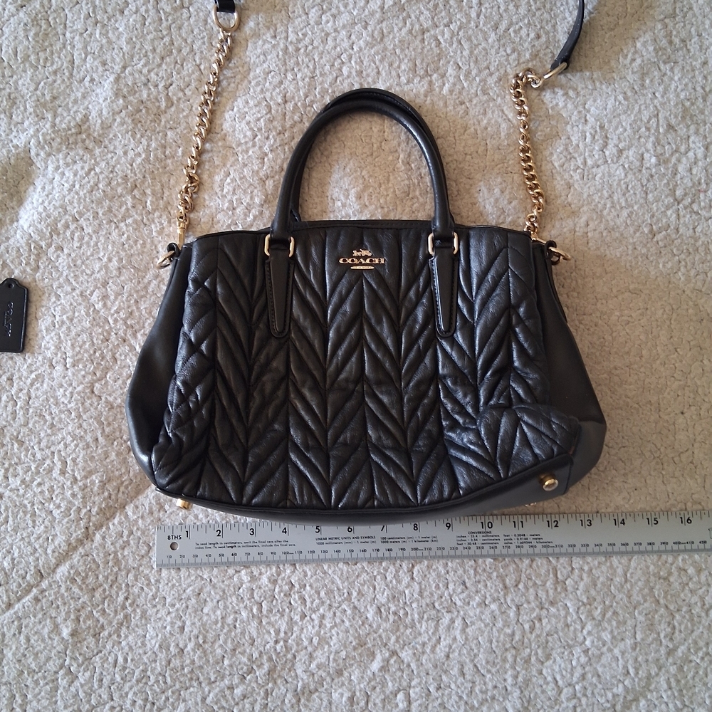Coach Black Quilted Crossbody Bag with Gold Chain - Picture 4 of 16